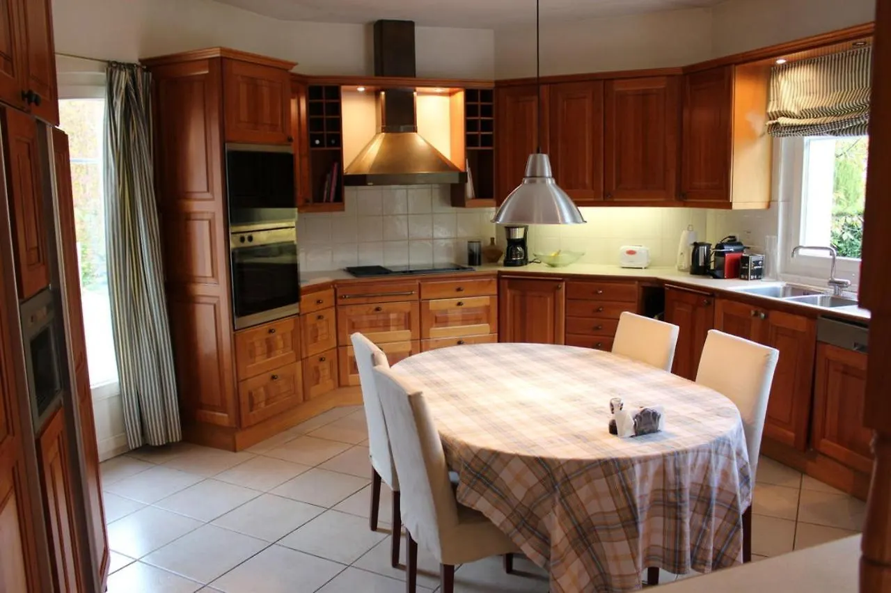 جنيفا Villa Paradise سويسرا